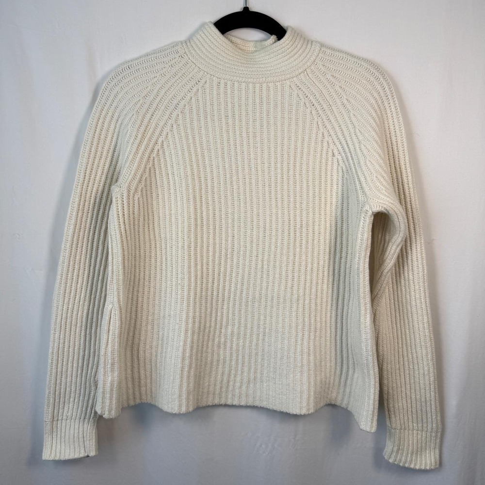 Banana Republic Cream/White Ribbed Mockneck Cotton Wool Sweater Size Small